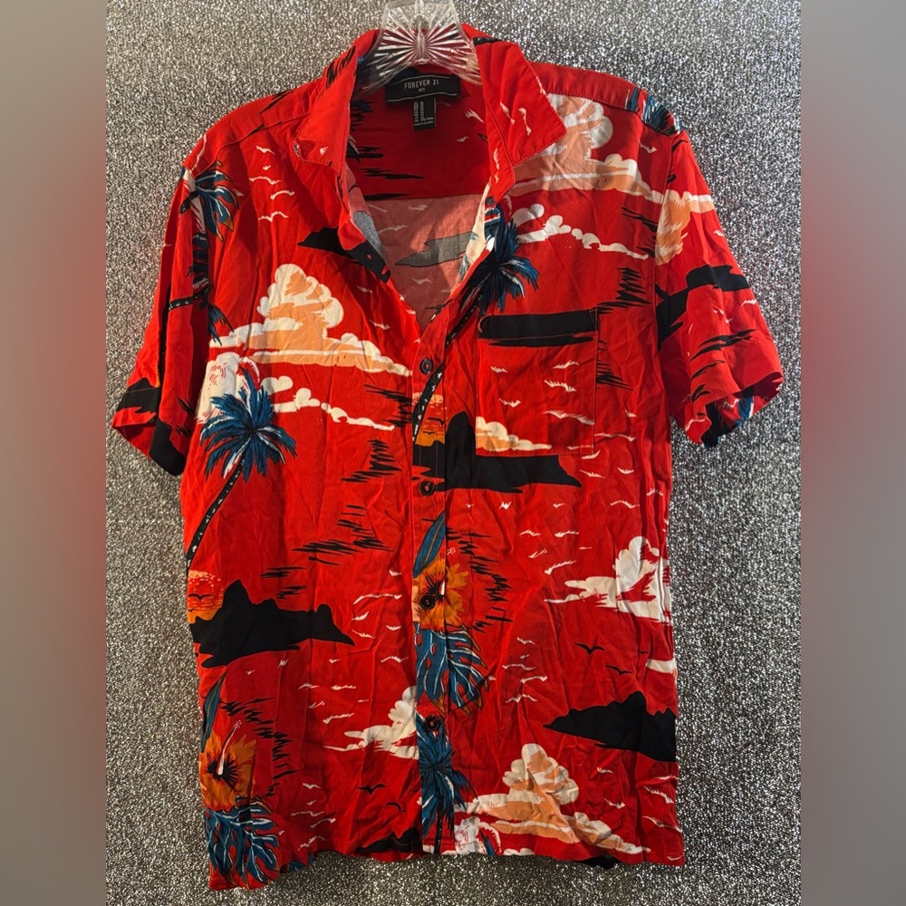 Forever 21 size M men’s button down short sleeve